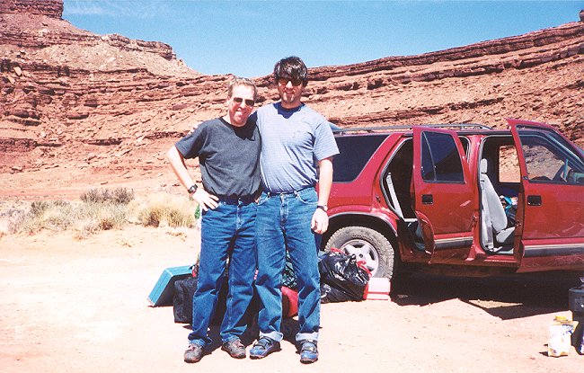 66-day4_twoSteves.jpg (650x415; 98122 bytes)